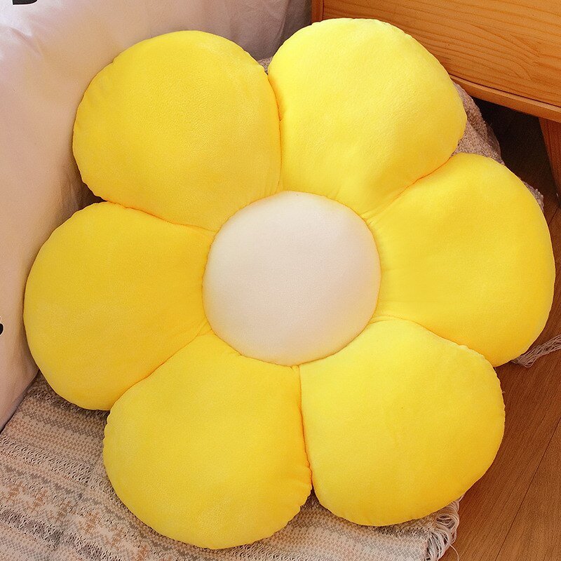 Flower - Shaped Plush Pillow Mat - Casatrail.com