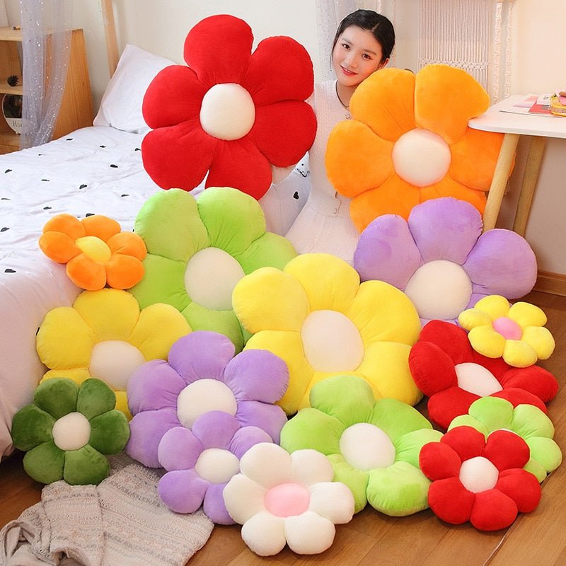 Flower - Shaped Plush Pillow Mat - Casatrail.com