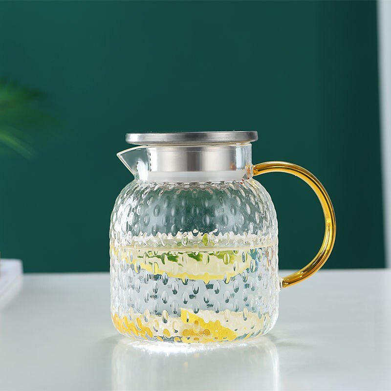 Glass Water Pitcher with Filter Lid - Ideal for Hot/Cold Beverages - Casatrail.com