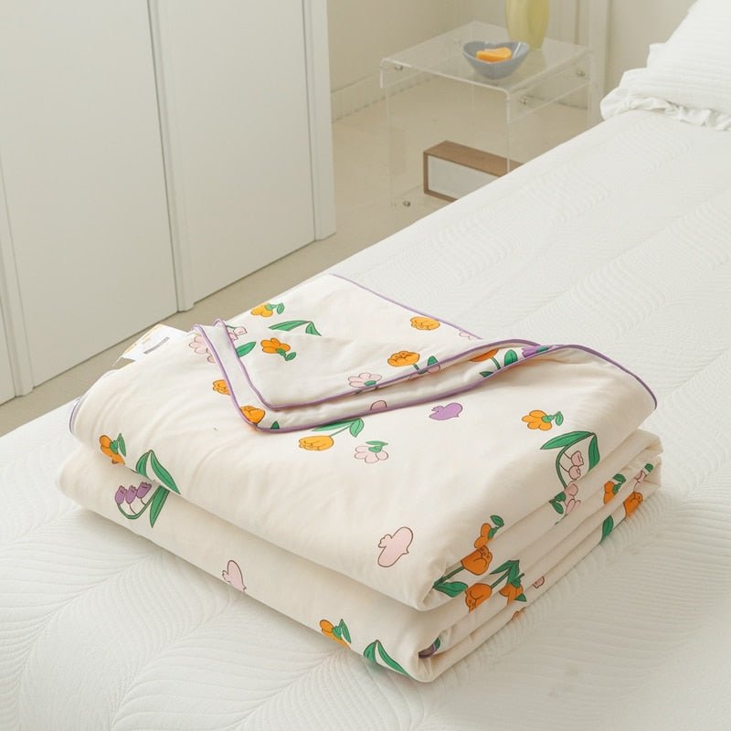 Grade A Cotton Cooling Blanket - Summer Quilt with Soy Fiber Fill - Casatrail.com