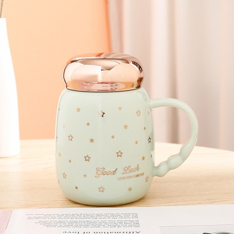 Gypsophila Ceramic Coffee Mug with Creative Handgrip and Lid - Casatrail.com