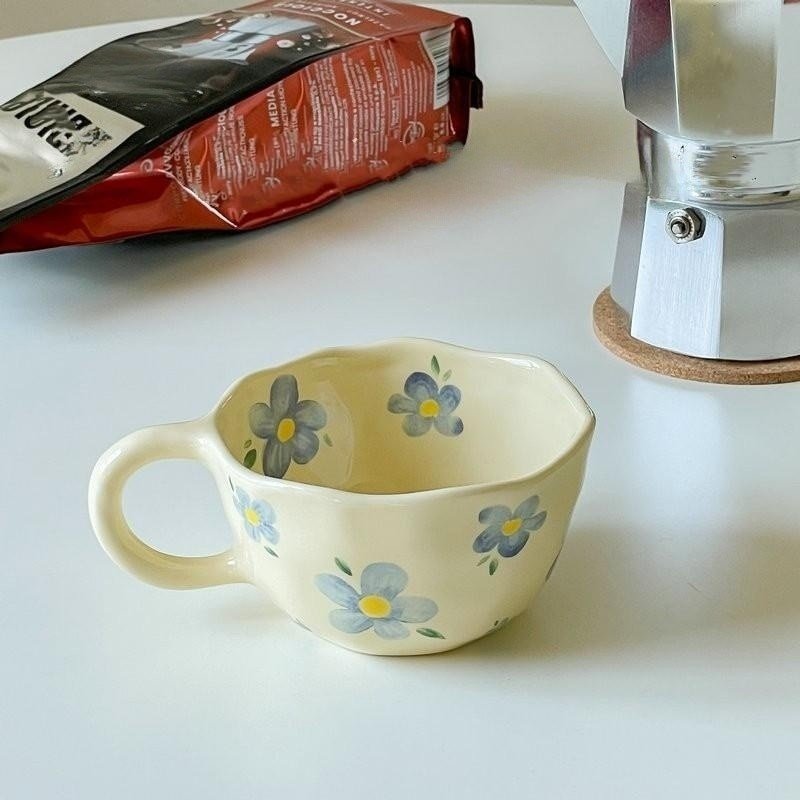 Hand Pinched Irregular Flower Ceramic Coffee Cups - Casatrail.com