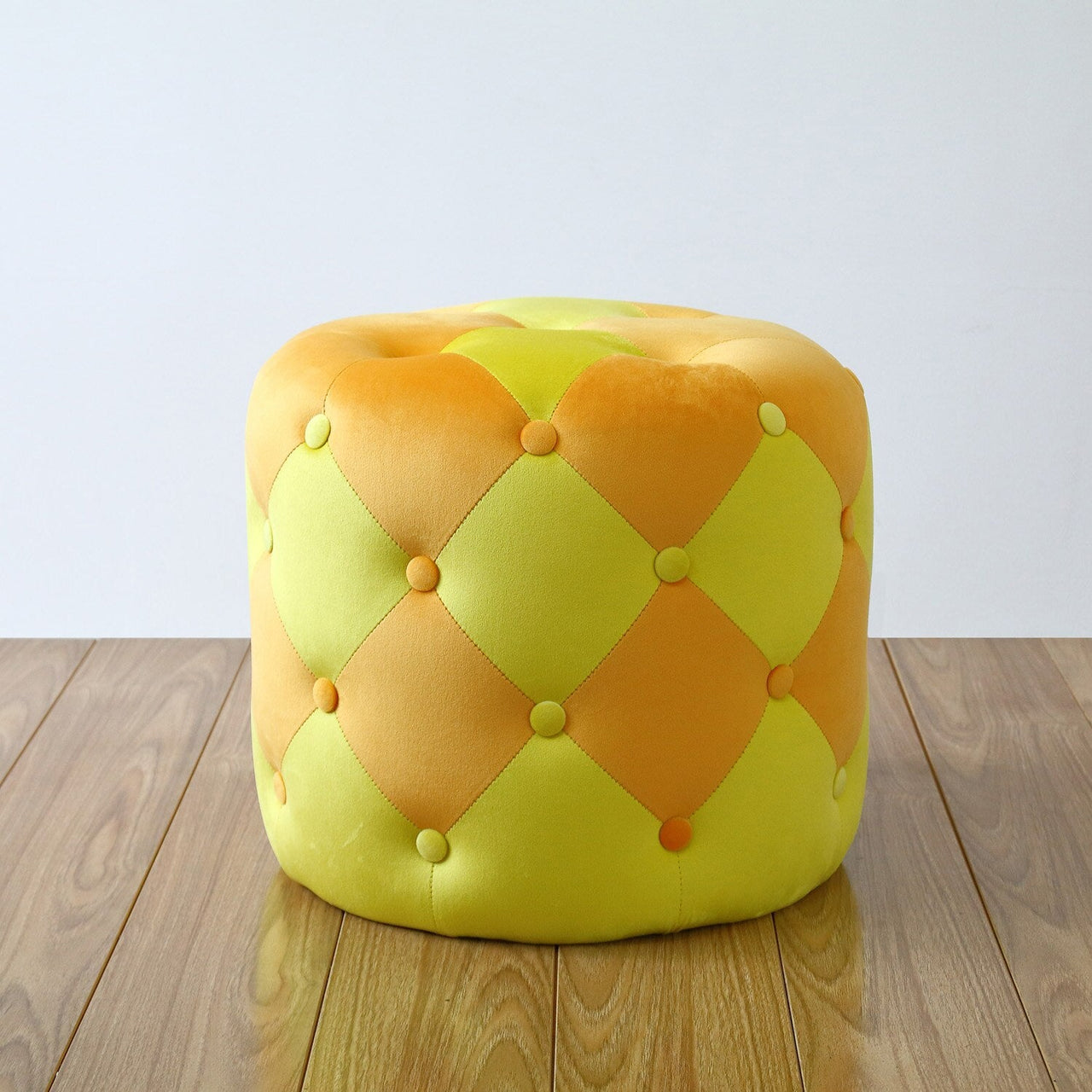 Handmade Velvet Tufted Round Storage Ottoman - Casatrail.com