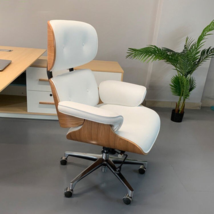 High - Quality Modern Leather Office Chair, Comfortable and Rotating - Casatrail.com