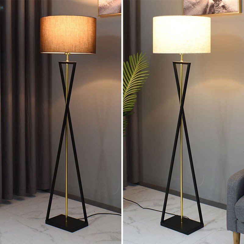 Iron Floor Lamp Creative Design for Bedrooms and Living Rooms - Casatrail.com