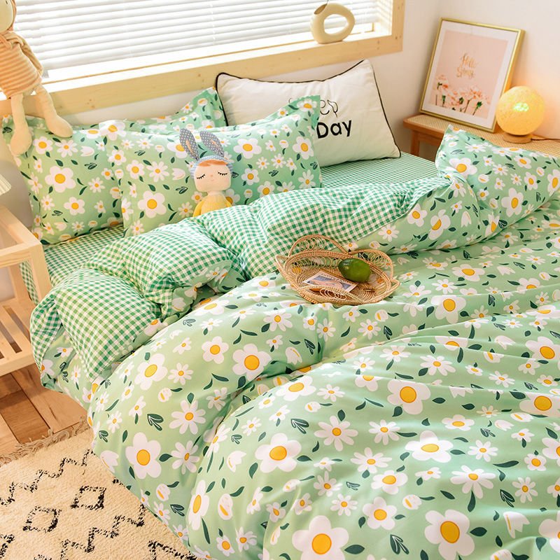 Kids Full Queen Bedding Set: Duvet and Sheets - Casatrail.com