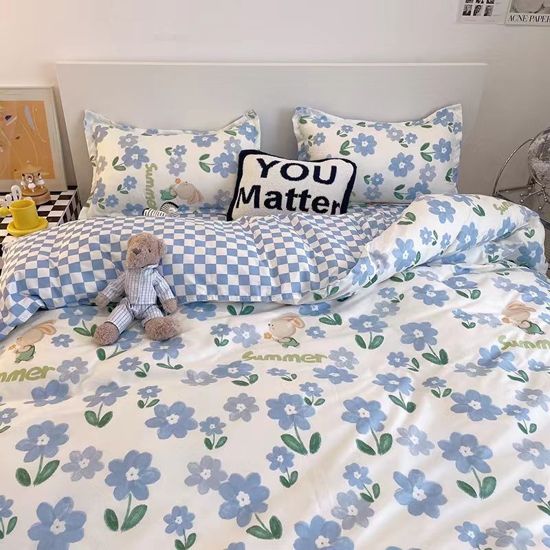 Kids Full Queen Bedding Set: Duvet and Sheets - Casatrail.com