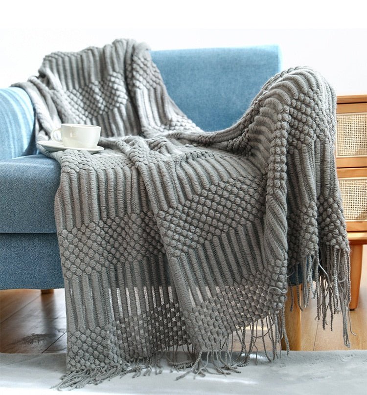 Knitted Blanket With Tassel - Casatrail.com