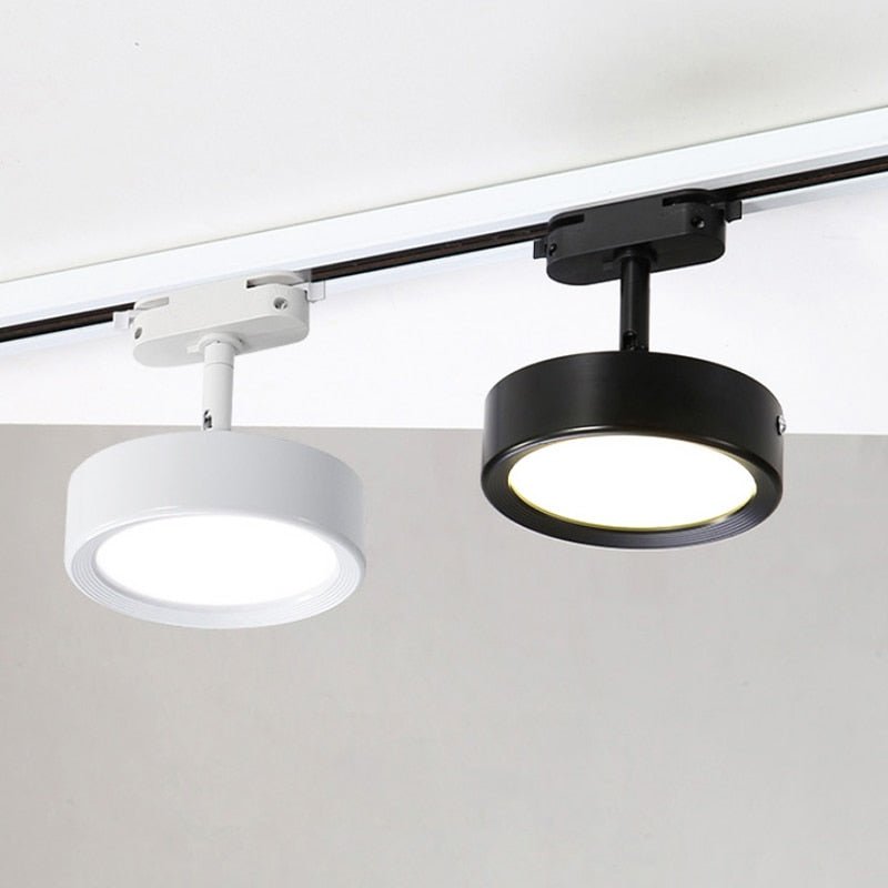 LED Track Lights for Clothing Stores - 5W to 12W Options Available - Casatrail.com