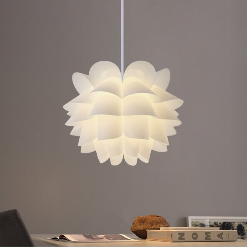 Lotus Chandelier Pendant - Modern DIY Puzzle Lights - Casatrail.com