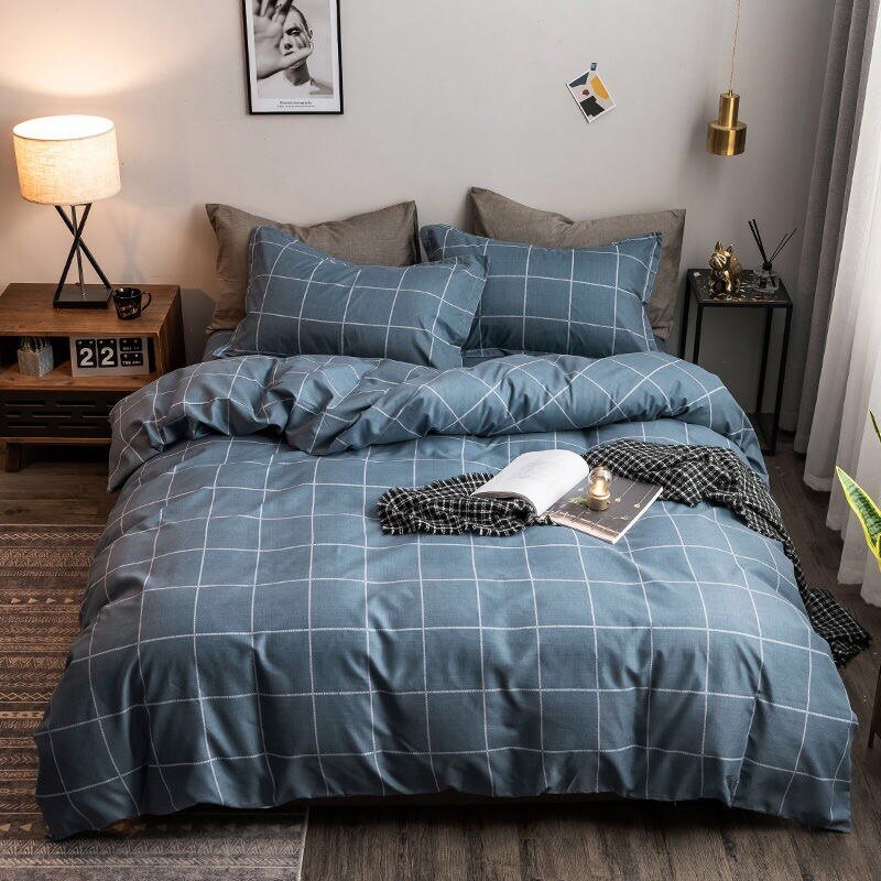 Luxury Bedding Set with King Size Duvet Cover and Geometric Print - Casatrail.com