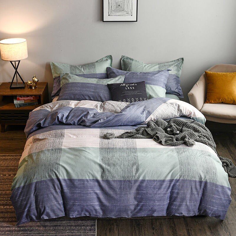 Luxury Bedding Set with King Size Duvet Cover and Geometric Print - Casatrail.com