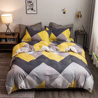 Thumbnail for Luxury Bedding Set with King Size Duvet Cover and Geometric Print - Casatrail.com