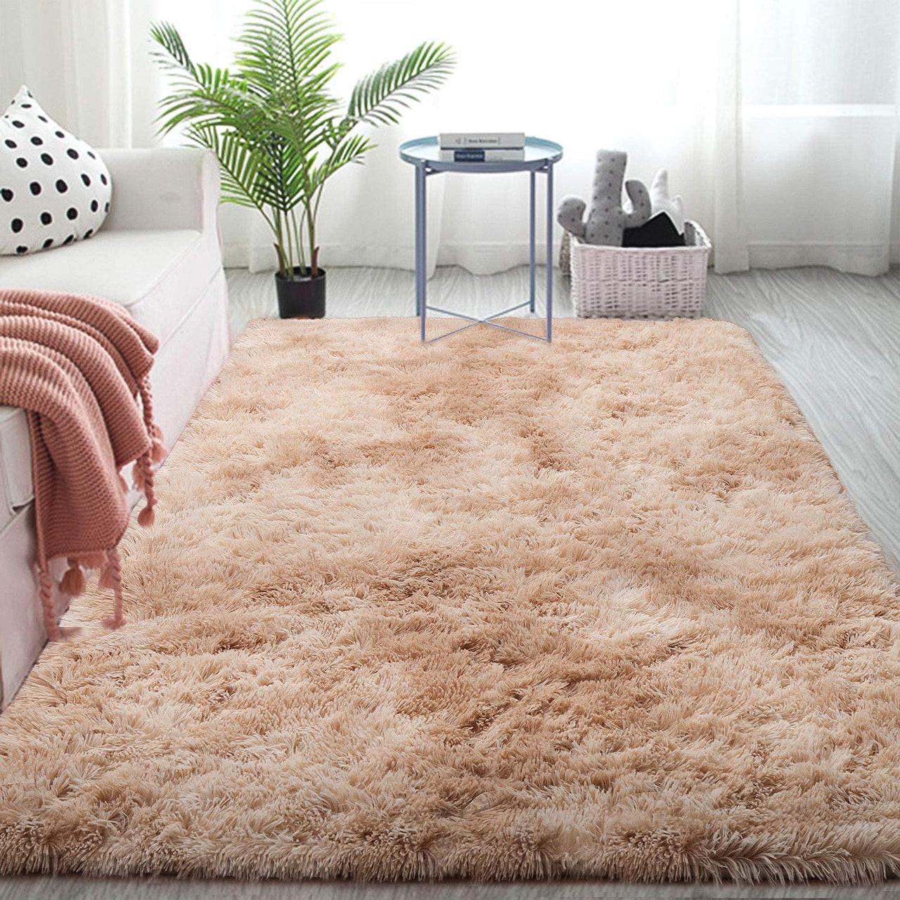 Luxury Plush Shaggy Area Rug for Bedroom with Non - Slip Backing - Casatrail.com