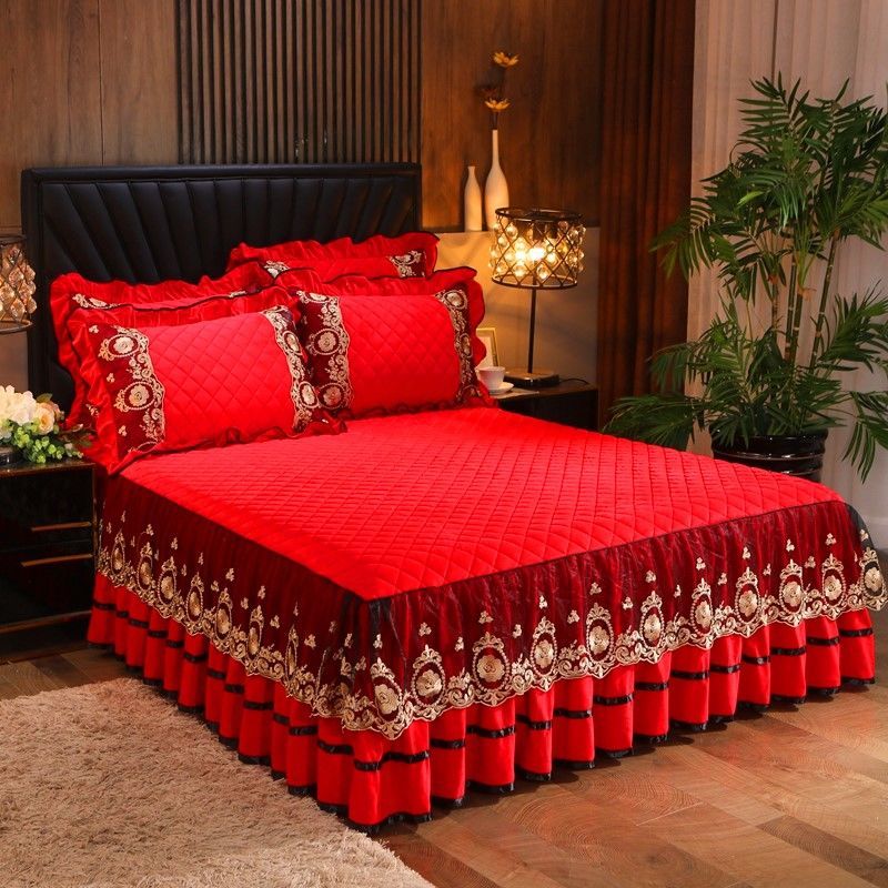 Luxury Velvet Plush Bedspread with Quilted Embossing - Casatrail.com