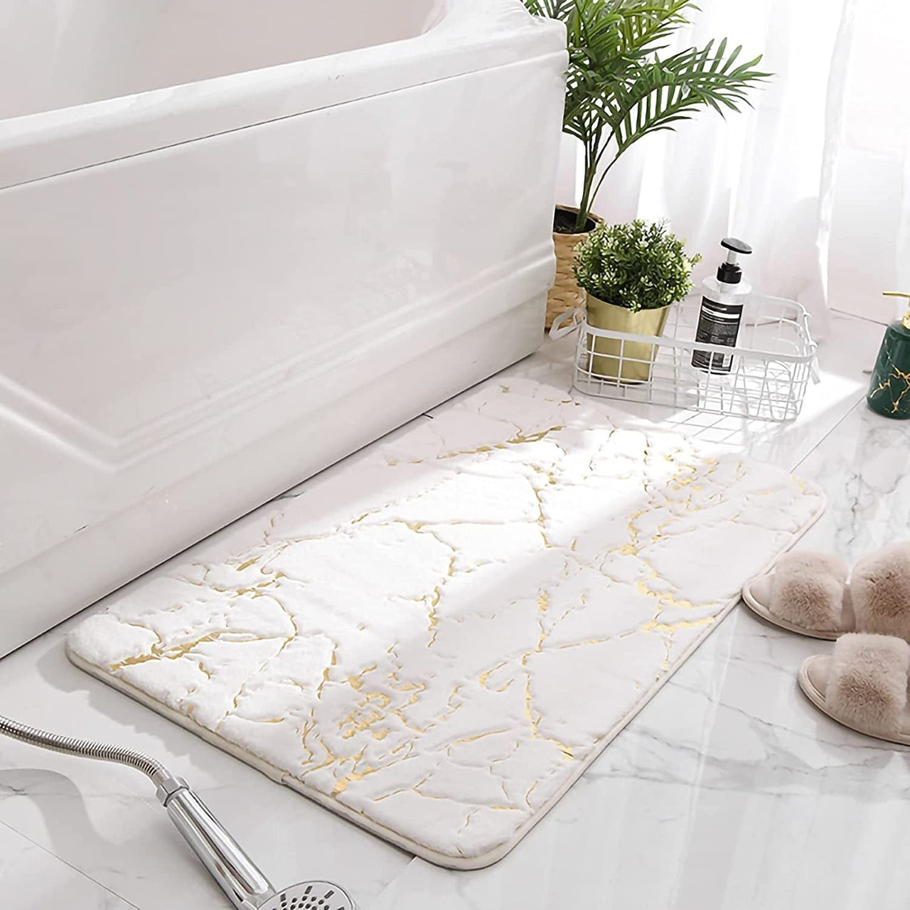 Luxury White and Gold Bath Mats for Bathroom - Casatrail.com