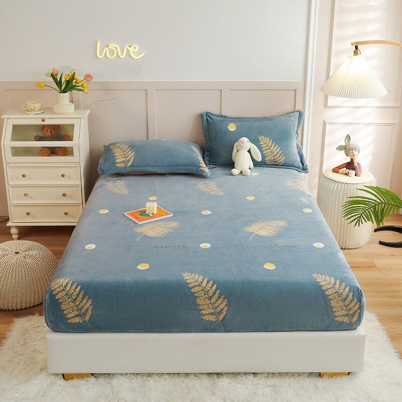 Missdeer Warm Cartoon Style Velvet Fitted Sheet - Casatrail.com