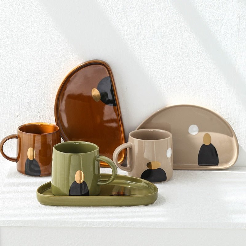 Modern Abstract Watcher Ceramic Mug - Casatrail.com