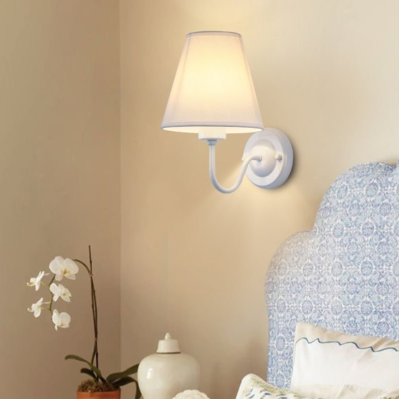 Modern E27 Indoor Wall Lamp for Living Room (Bulb Not Included) - Casatrail.com