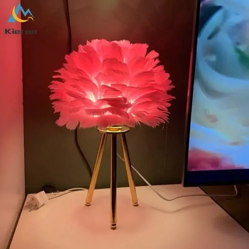 Modern Feather LED Table Lamp - Casatrail.com