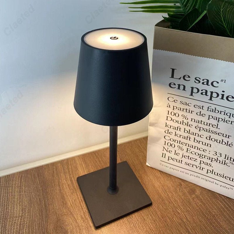 Modern LED Table Lamp with Wireless Charging - Casatrail.com