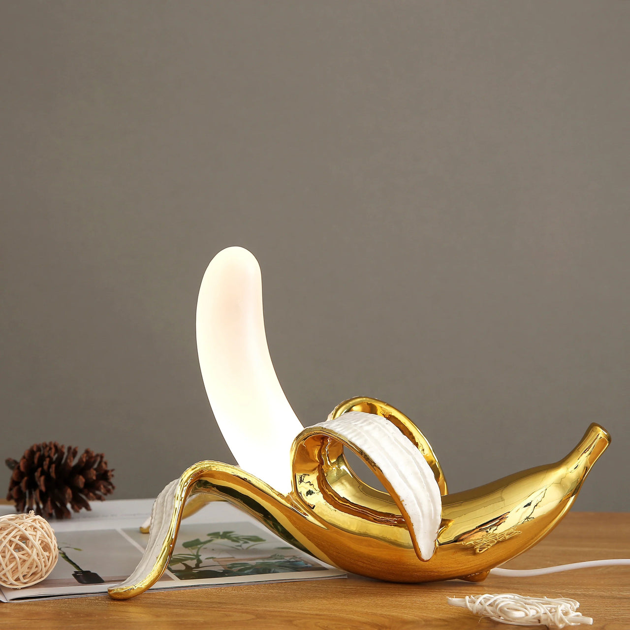 Modern Resin Banana Table Lamp - Casatrail.com