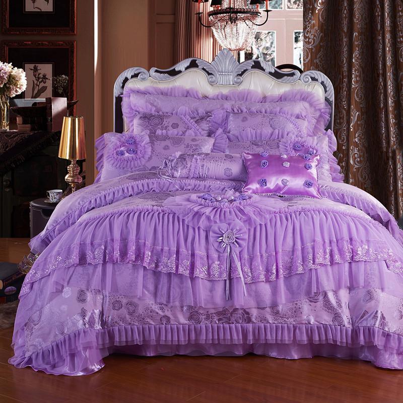 Multi Piece Lace Wedding Bedding Set in Cotton & Satin - Casatrail.com