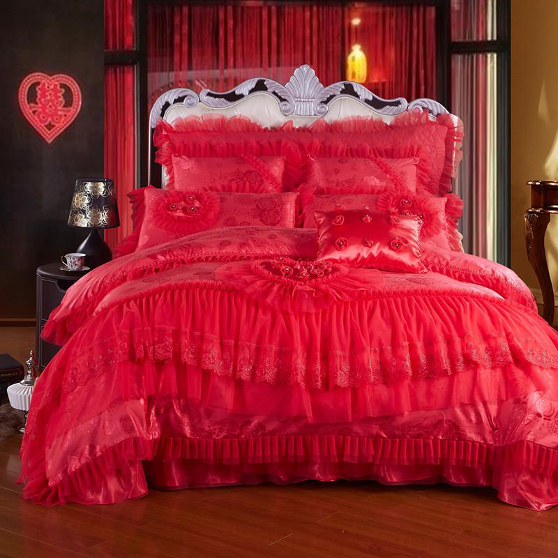 Multi Piece Lace Wedding Bedding Set in Cotton & Satin - Casatrail.com