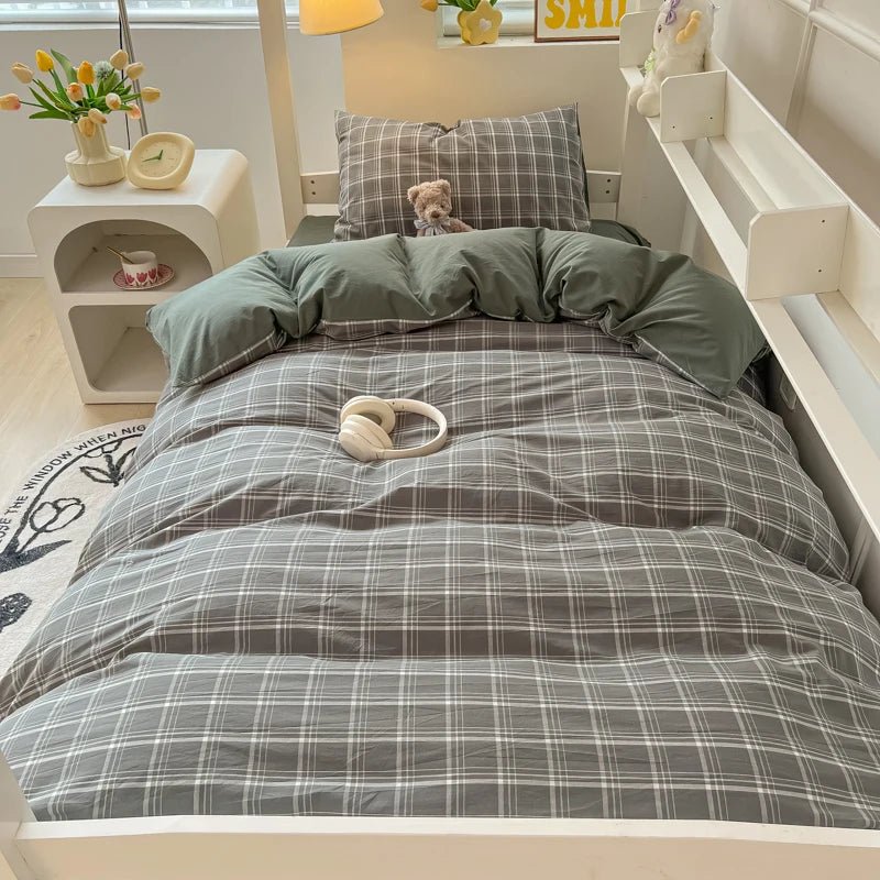 Nordic Cotton Bedding Set with Duvet Cover, Pillowcase & Bed Sheet - Casatrail.com