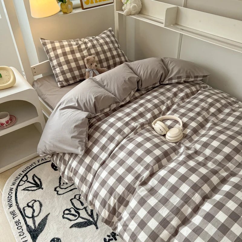 Nordic Cotton Bedding Set with Duvet Cover, Pillowcase & Bed Sheet - Casatrail.com