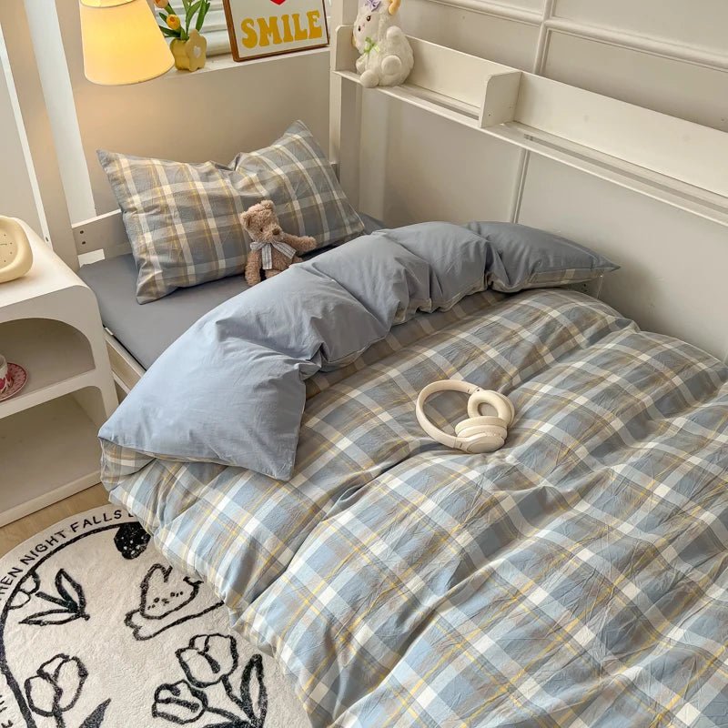 Nordic Cotton Bedding Set with Duvet Cover, Pillowcase & Bed Sheet - Casatrail.com