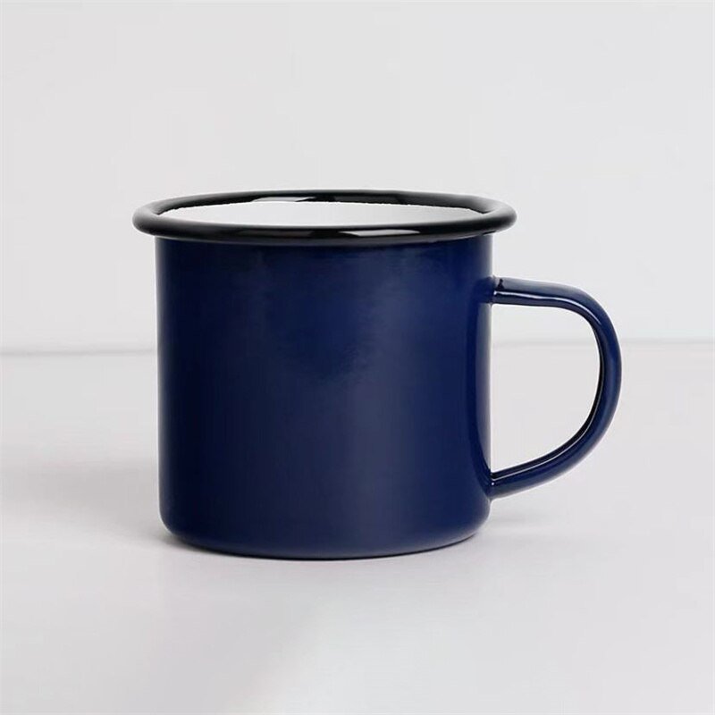 Old - Fashioned Enamel Cups - Casatrail.com