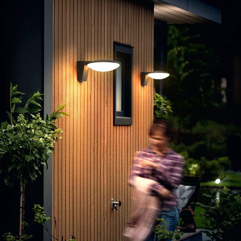 Outdoor Solar Wall Light - Casatrail.com