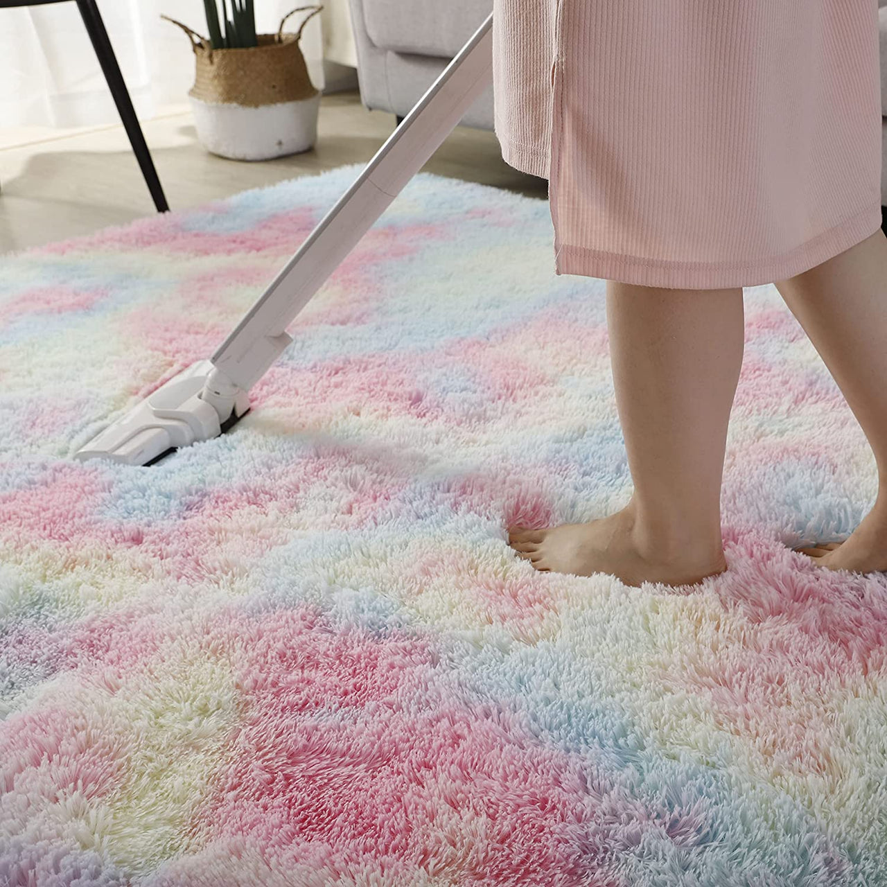 Plush Rainbow Round Shag Area Rug - Casatrail.com