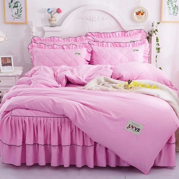 Quilted Bed Skirt Set with Bedspread and Quilt Cover - Casatrail.com