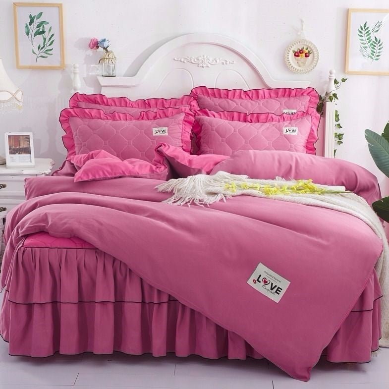 Quilted Bed Skirt Set with Bedspread and Quilt Cover - Casatrail.com