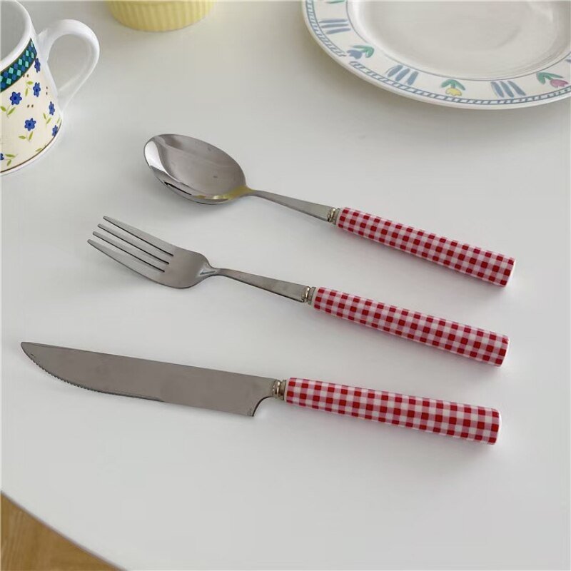 Red Plaid Stainless Steel Cutlery Set - Casatrail.com