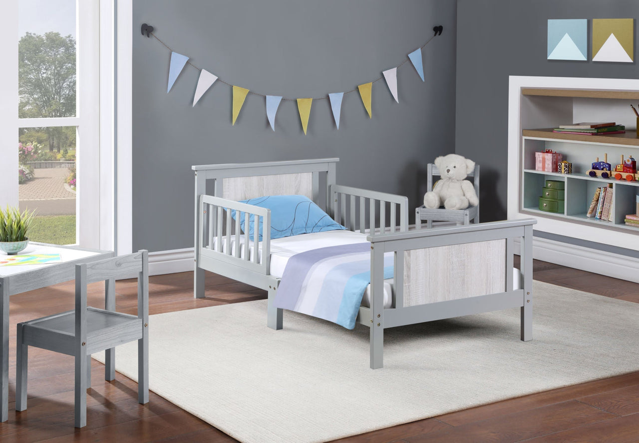 Reversible Upholstered Toddler Bed - Casatrail.com