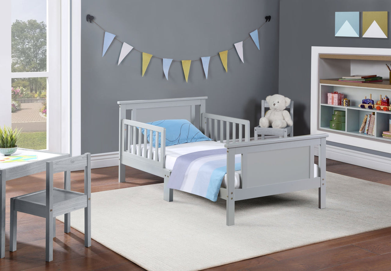 Reversible Upholstered Toddler Bed - Casatrail.com