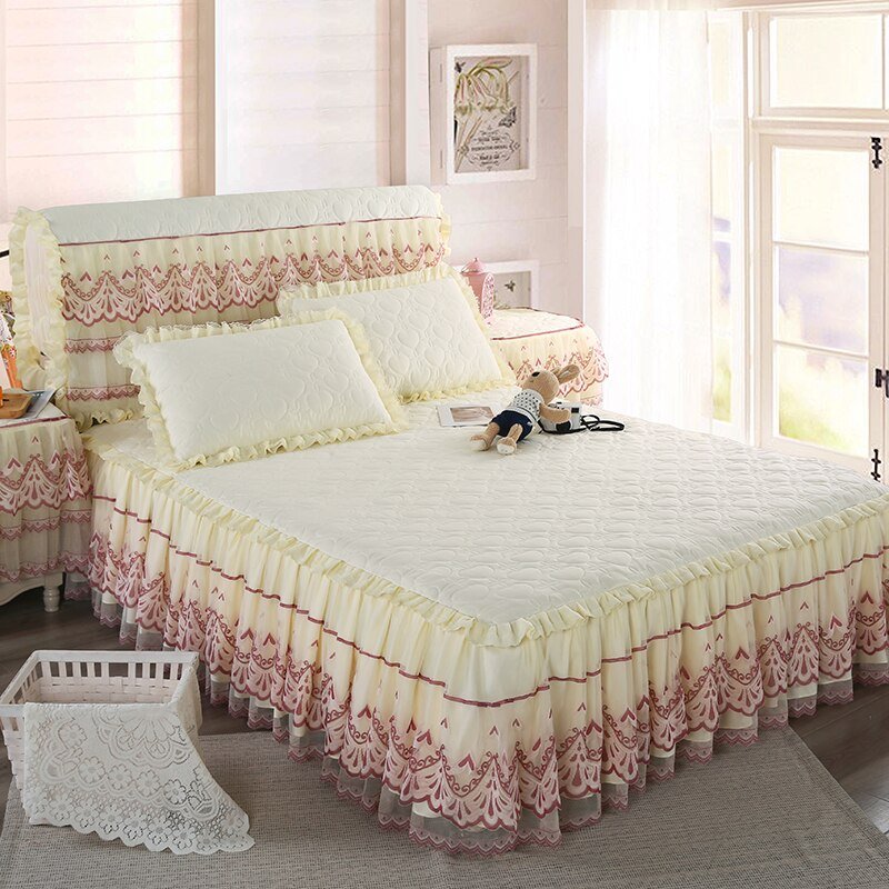 Romantic Flower Pattern Bed Skirt - Casatrail.com