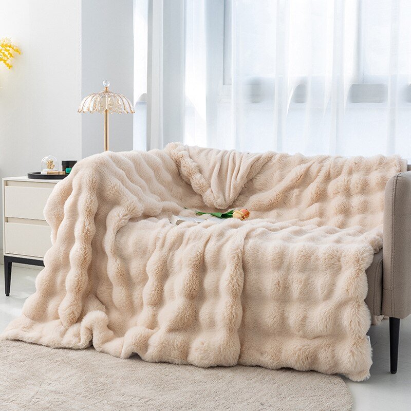 Ruched Luxurious Faux Fur Throw Blanket - Casatrail.com