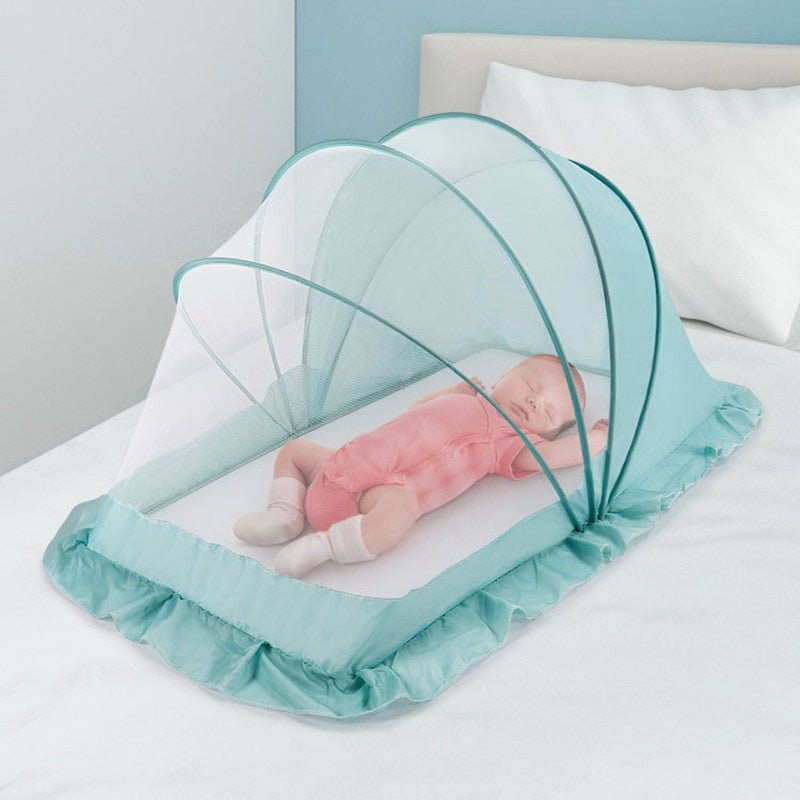Secure Foldable Baby Crib with Mosquito Net - Casatrail.com