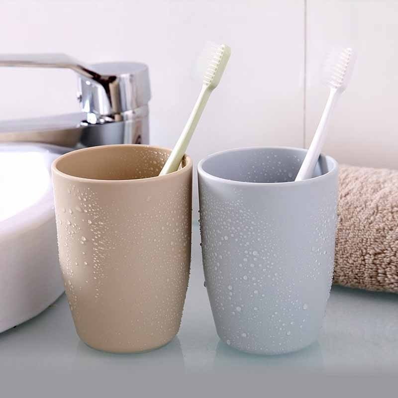 Simple and Stylish Family Wash Gargle Cups - Casatrail.com