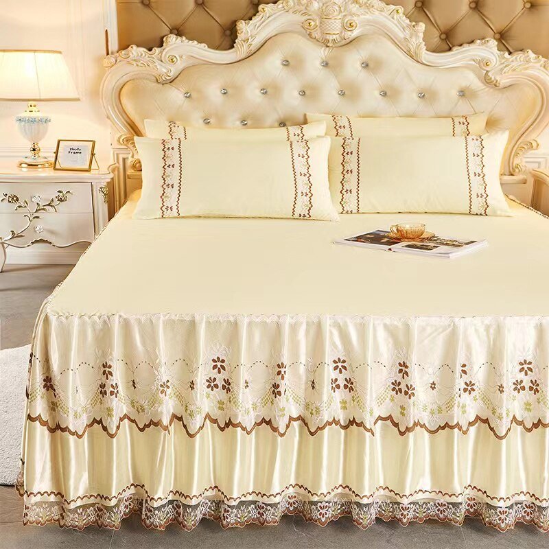 Soft Lace Bed Skirt Set for King/Queen Size Beds - Casatrail.com