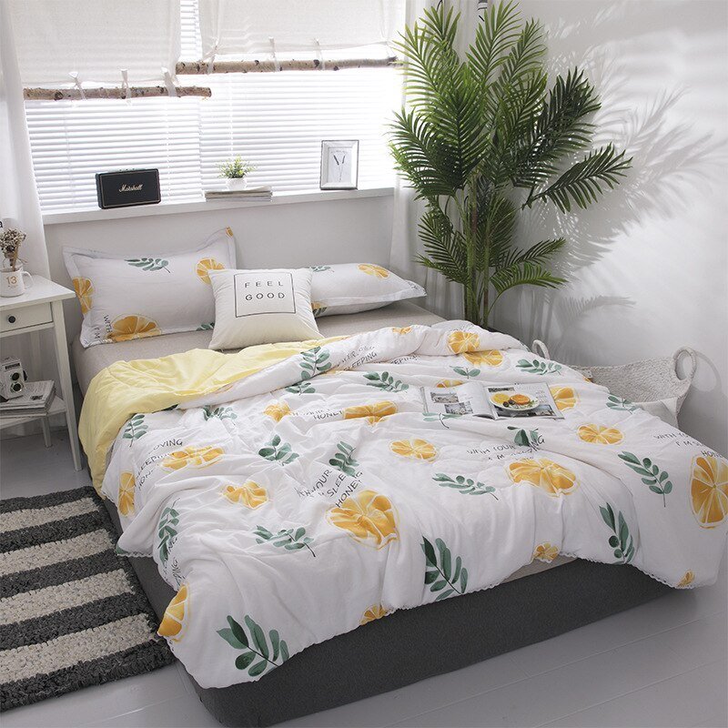 Soft Queen Size Summer Quilt for Adults and Kids - Casatrail.com