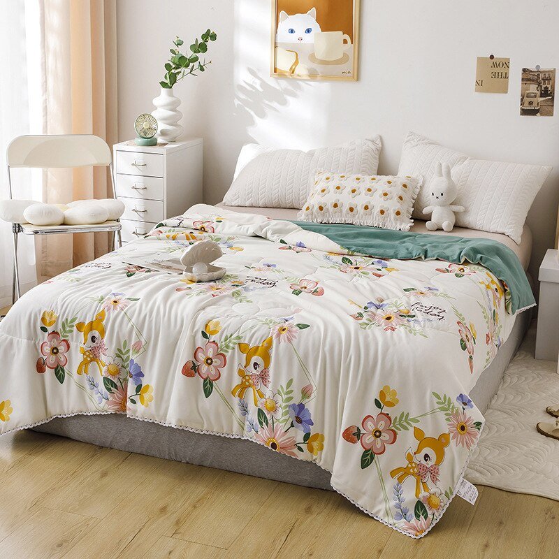 Soft Queen Size Summer Quilt for Adults and Kids - Casatrail.com