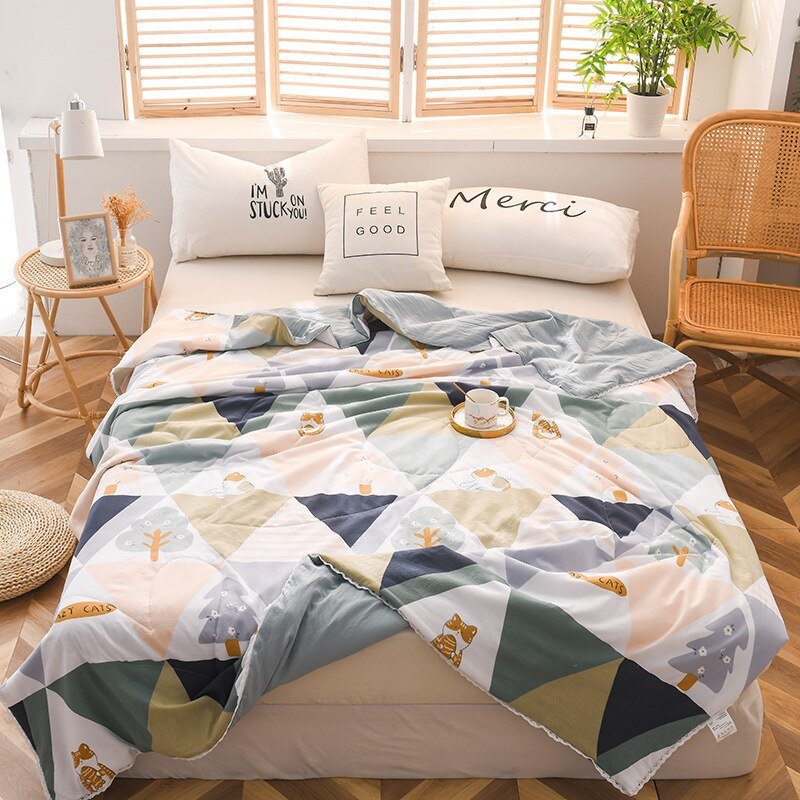 Soft Queen Size Summer Quilt for Adults and Kids - Casatrail.com