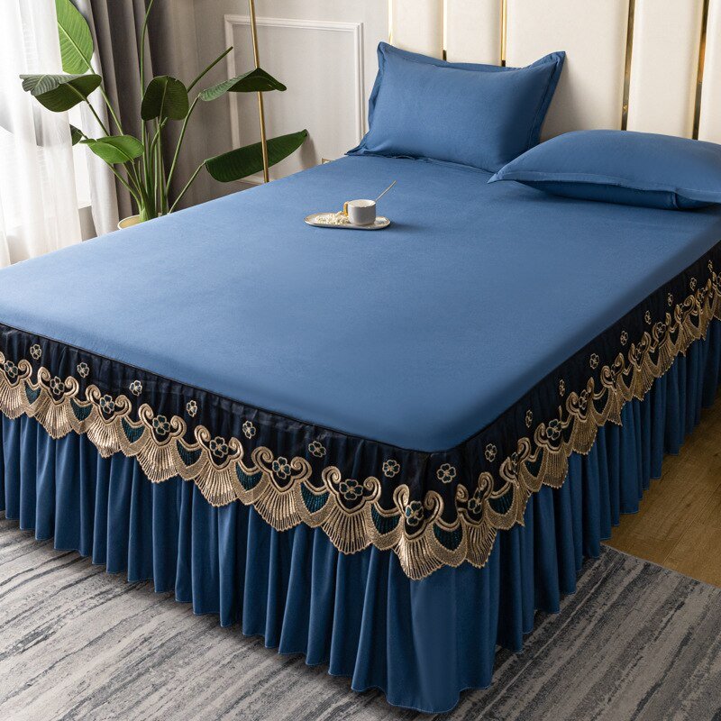 Solid Color Lace Bed Skirt Three Piece Set with Princess Style for Smooth Bed Spread and Mattress Protection - Casatrail.com