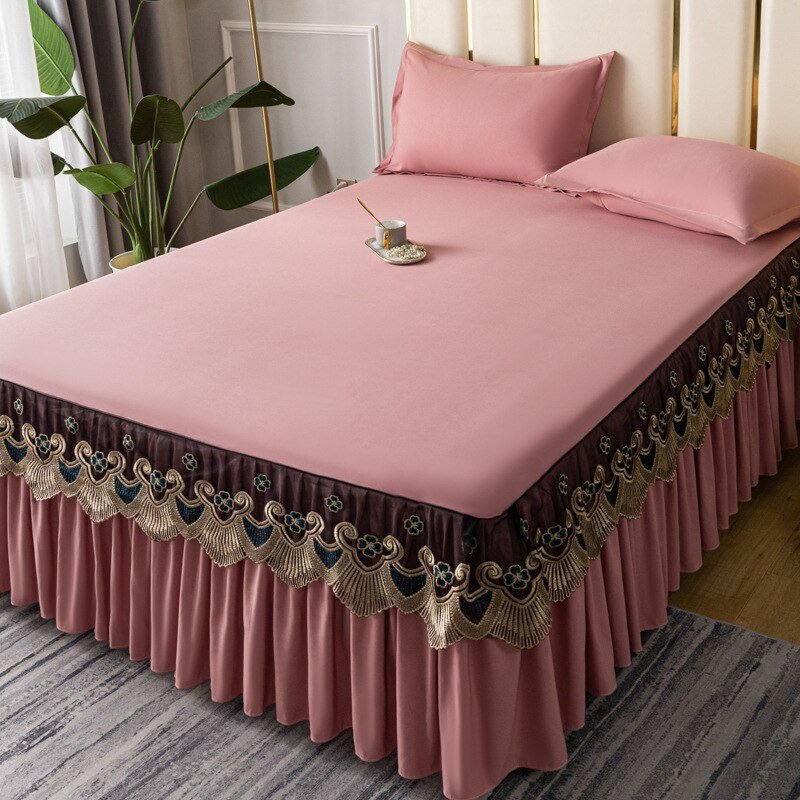 Solid Color Lace Bed Skirt Three Piece Set with Princess Style for Smooth Bed Spread and Mattress Protection - Casatrail.com