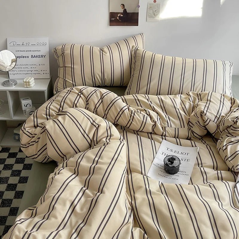 Stripe Bedding Comforter Set with Pillowcase & Bed Sheet - Casatrail.com